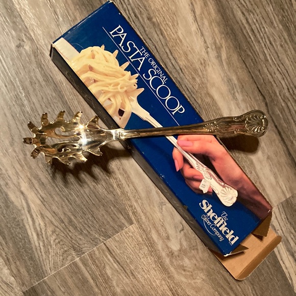 Sheffield Other - The Sheffield Silver Company Original Pasta Scoop